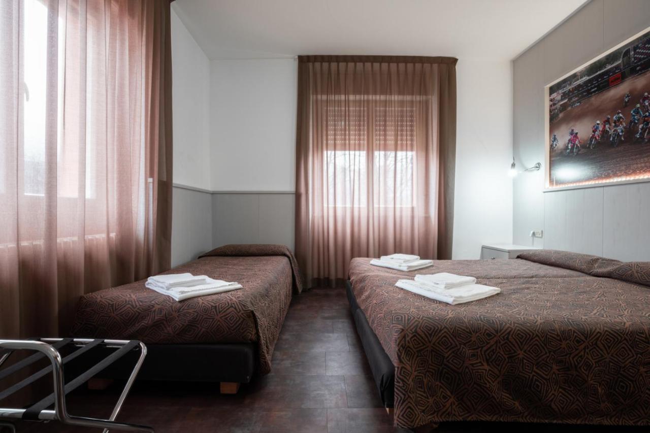 Hotel Ciclamino Пьетрамурата Экстерьер фото